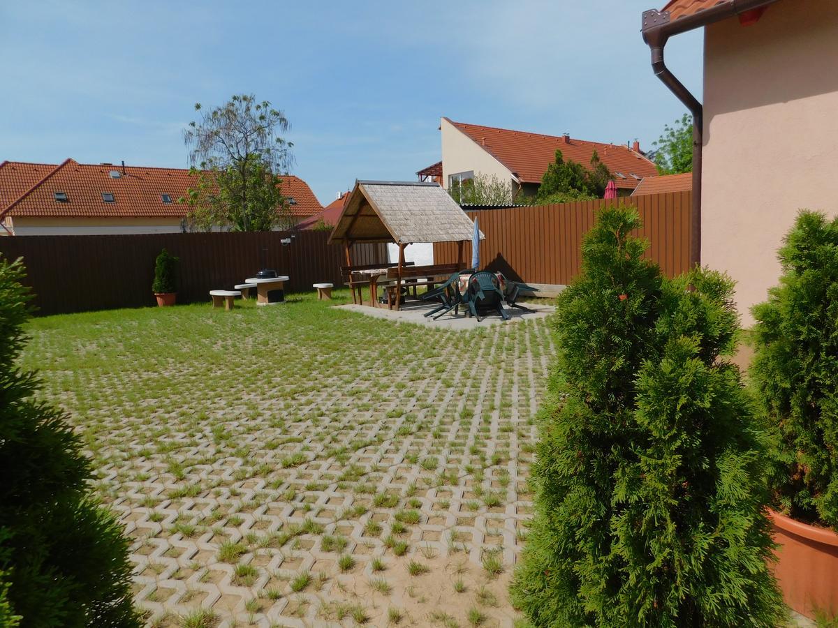 Aquacentrum 2 Hajdúszoboszló Buitenkant foto